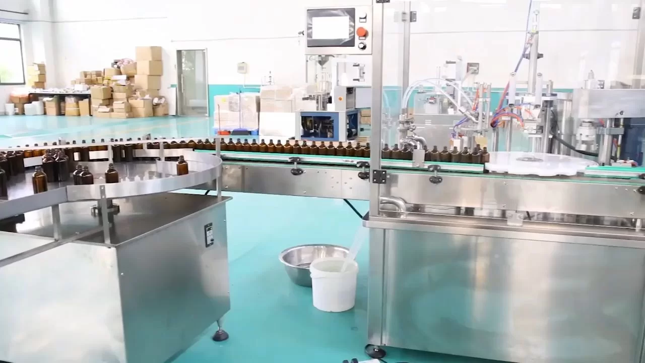 מכונת מילוי בקבוקי תרסיס בקבוקי לחות פנים אוטומטית