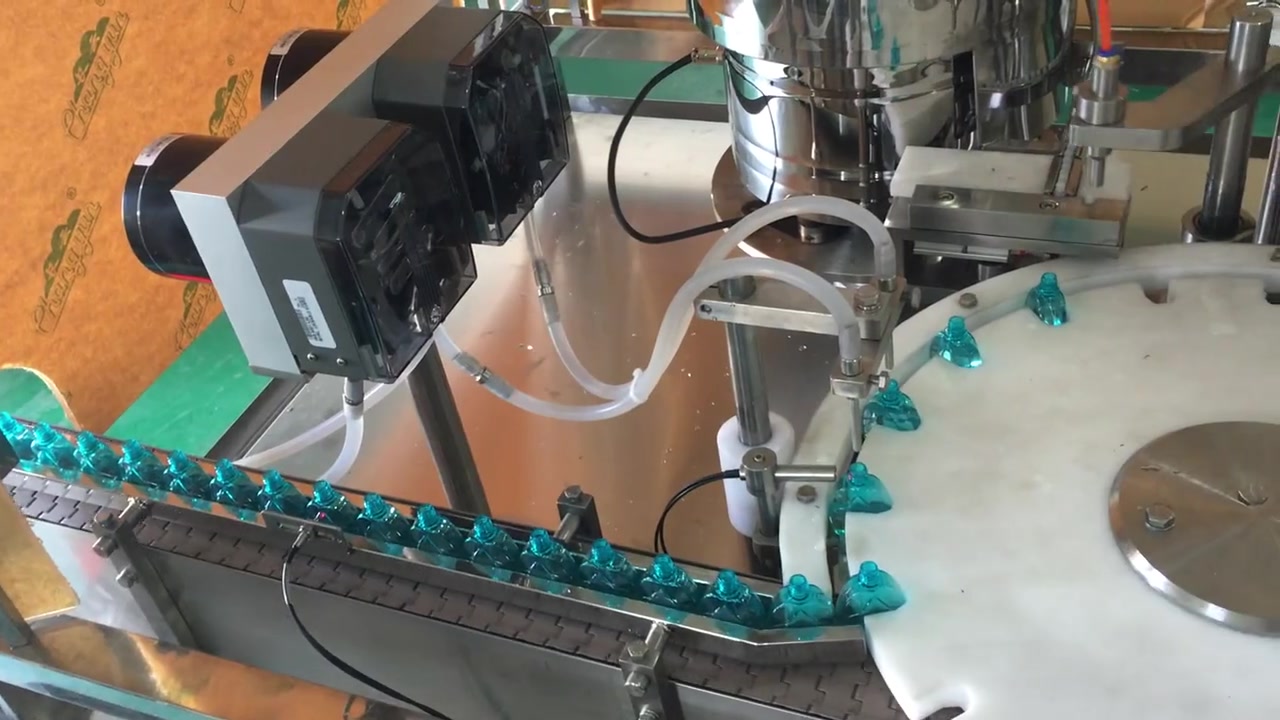 Máquina totalmente automática para encher e tampar colírios de 5 ml a 30 ml