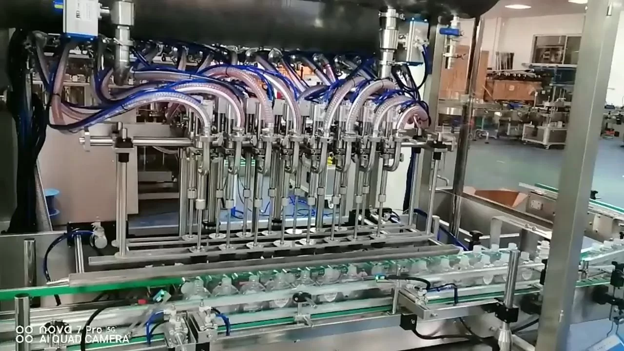 Çok Kafa Doldurma Otomatik Makyaj Çıkarıcı Cilt Bakımı Sıvı Dolum Makinesi