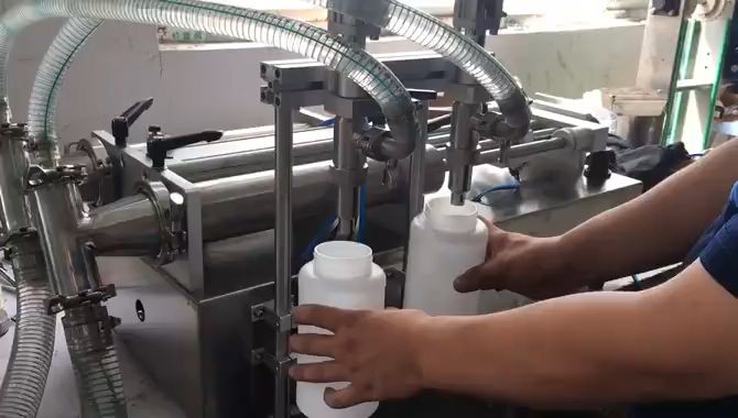 Semi-Automatic Horizontal Liquid Piston Filling Machine