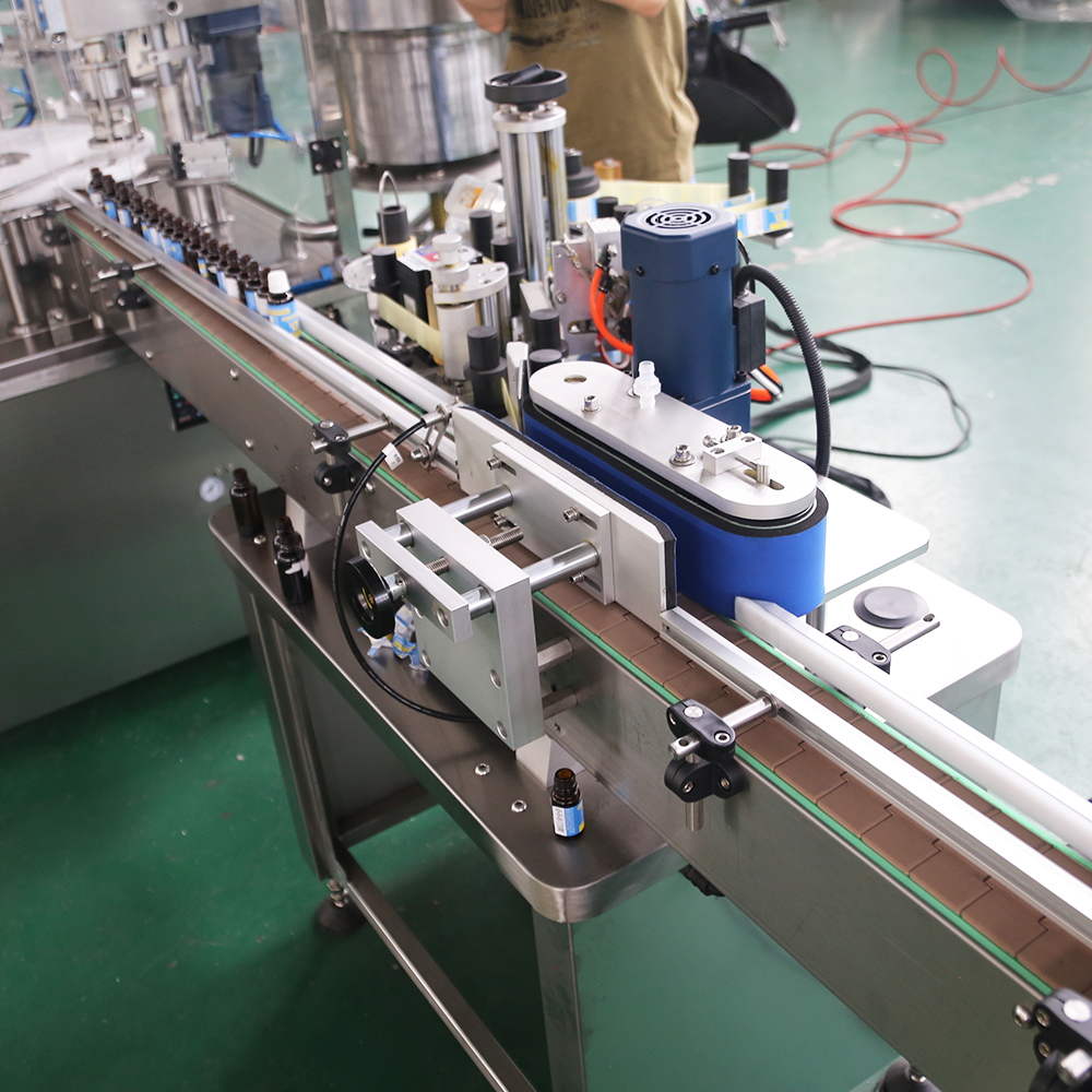 Avtomatik efir yağlı ətir damcısı şüşəsini doldurma maşını Avtomatik efir yağlı ətir damcısı şüşəsini doldurma maşını