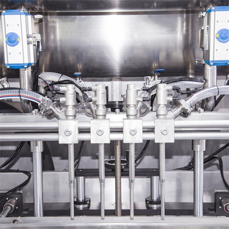 علبة جيري الخطية الأوتوماتيكية آلة تعبئة الجاذبية السائلة