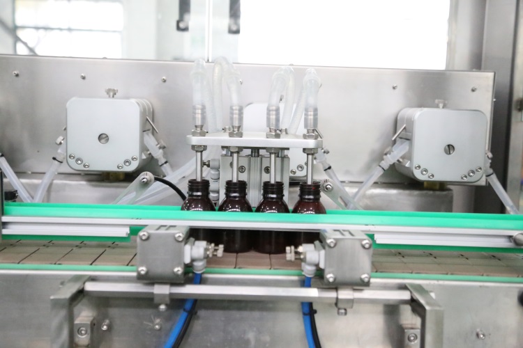 Automatic Perfume Pet Plastic Glass Bottle Filling Sealing Machine Automatic Perfume Pet Plastic Glass Bottle Filling Sealing Machine