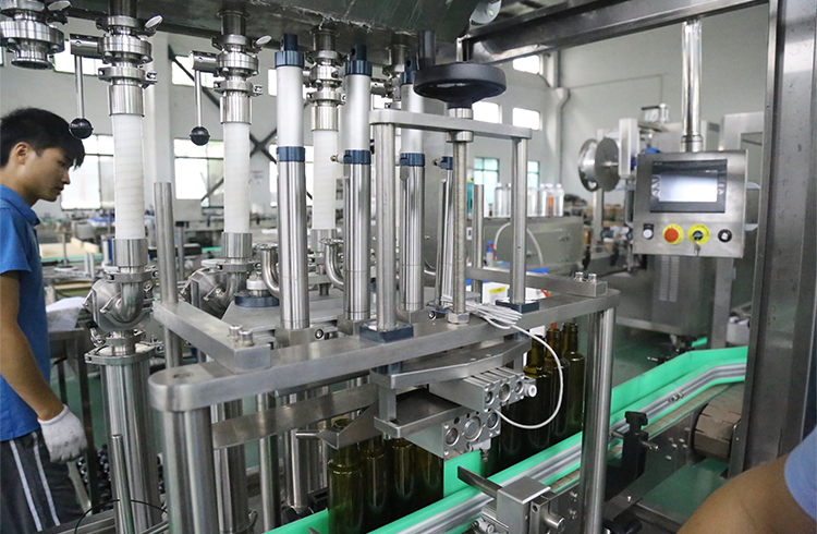 स्वचालित तिल हट सॉस पेस्ट जार बोतल भरने लाइन मेसिन स्वचालित तिल हट सॉस पेस्ट जार बोतल भरने लाइन मेसिन