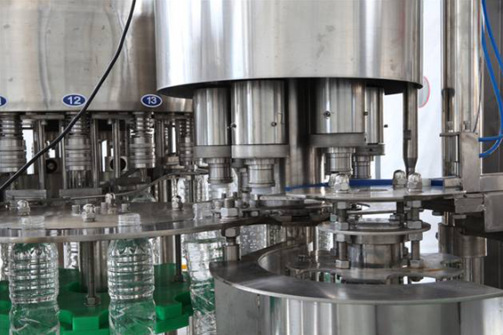 সম্পূর্ণ স্বয়ংক্রিয় বোতলজাত পানীয় জল ক্যান ফিলিং মেশিন সম্পূর্ণ স্বয়ংক্রিয় বোতলজাত পানীয় জল ক্যান ফিলিং মেশিন