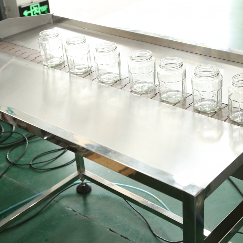 সম্পূর্ণ স্বয়ংক্রিয় মরিচের সস পেস্ট তরল বোতল জার ফিলিং মেশিন সম্পূর্ণ স্বয়ংক্রিয় মরিচের সস পেস্ট তরল বোতল জার ফিলিং মেশিন